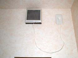 トイレ換気扇